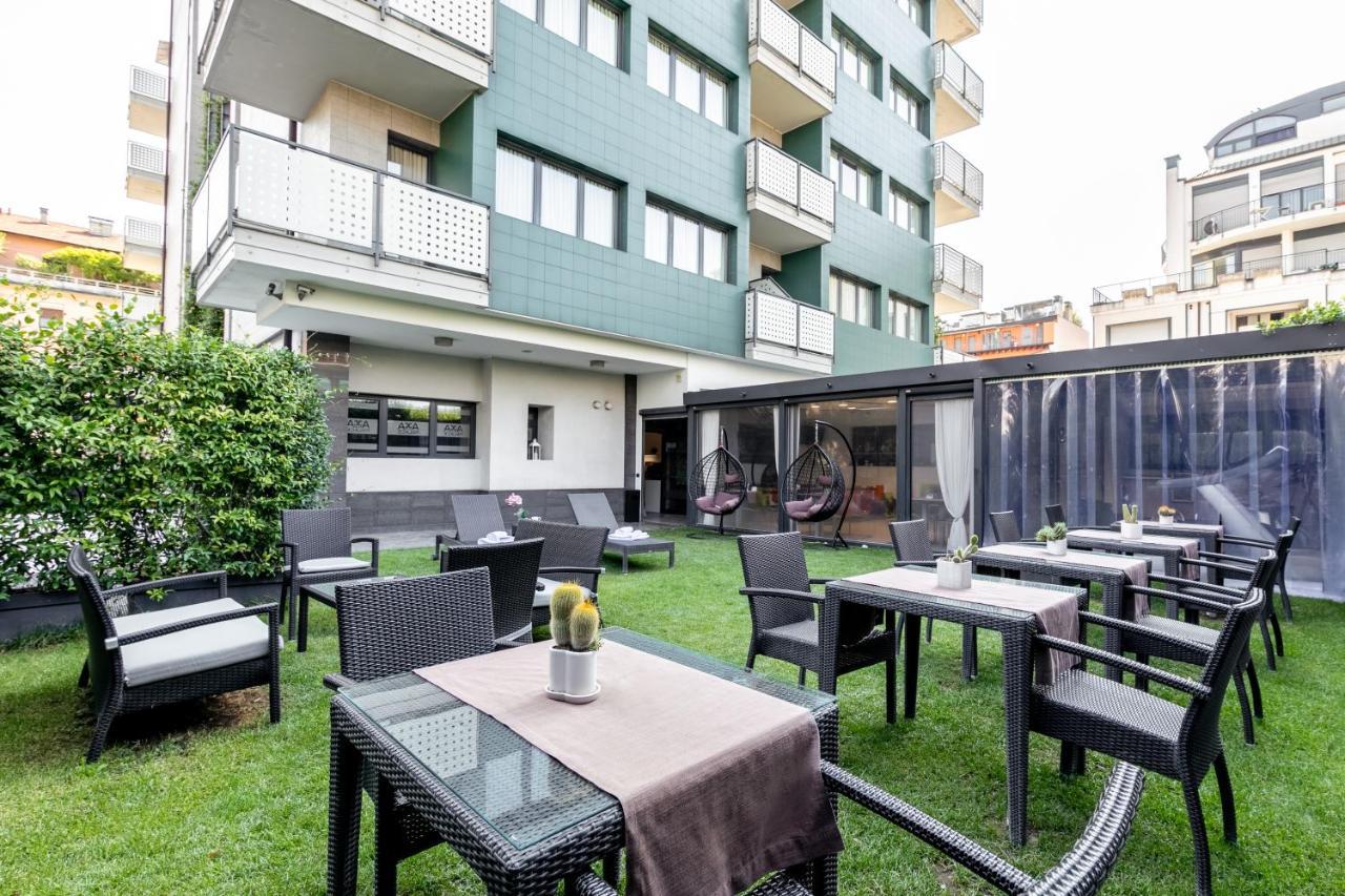 Acca Palace Aa Hotels Milão Exterior foto